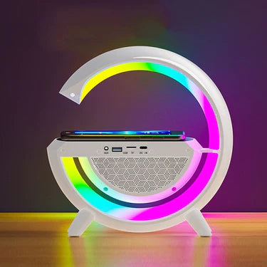 Lámpara Tipo G con Parlante Bluetooth: Iluminación, Música y Carga Inalámbrica
